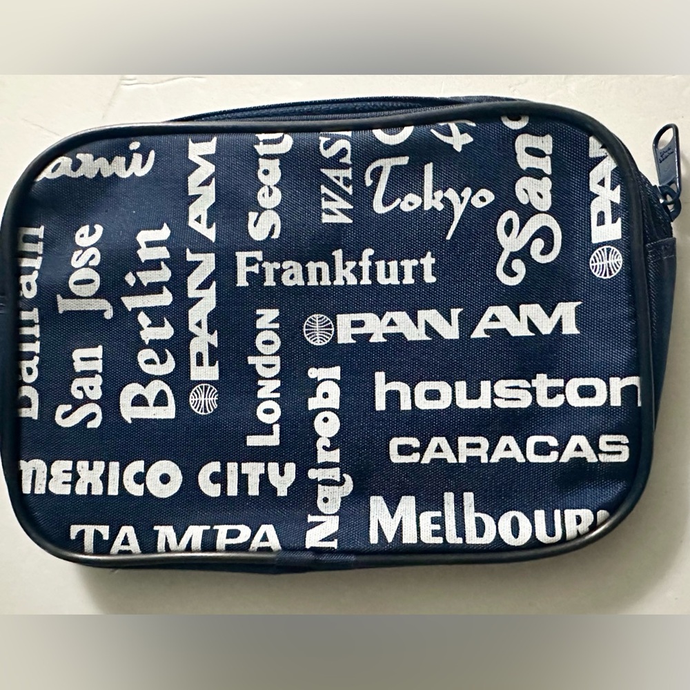 RARE NOS Vintage 80s Pan Am Airlines 1980s Blue Amenity Bag Travel Cities 9x6x2” - Picture 2 of 15